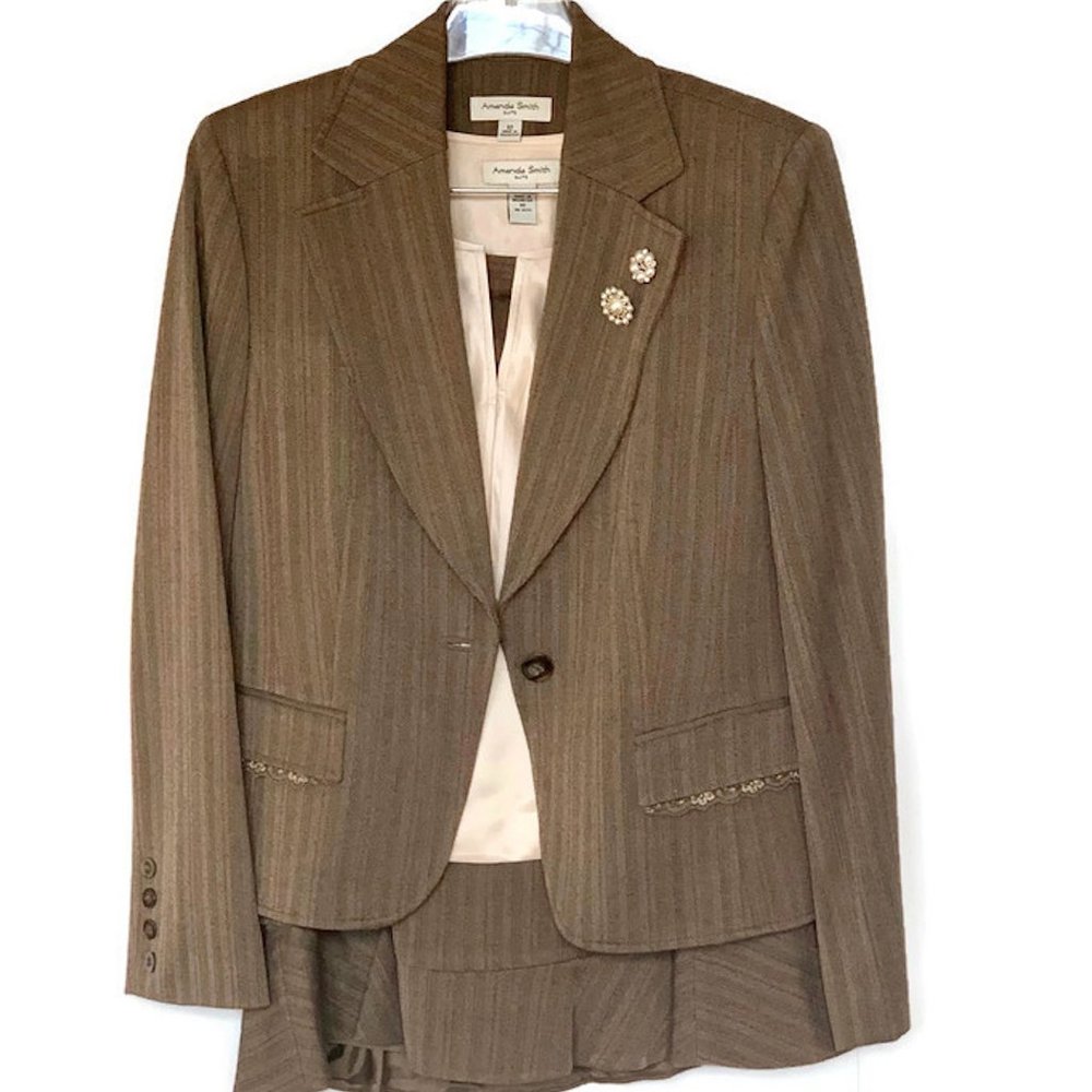 Amanda Smith Vintage 3Piece Brown Suit, Skirt, Jacket and Cami Set, Size 12